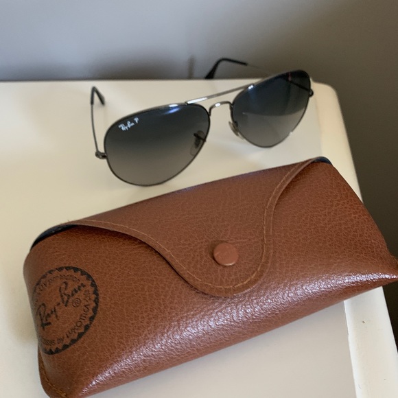 Ray Ban Polarized Icon Aviators - Picture 3 of 4
